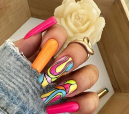 Artystyczne paznokcie