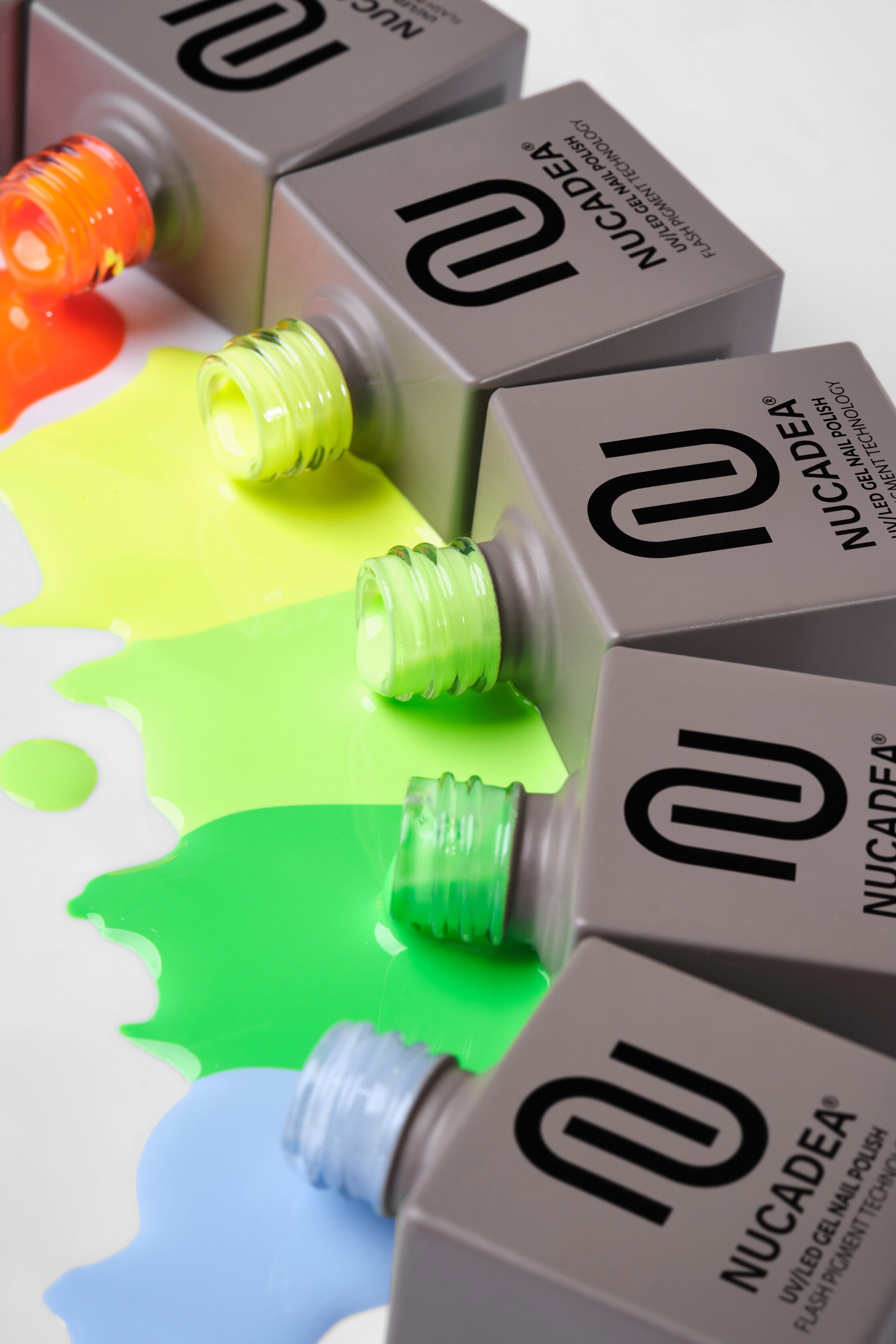 Zdjęcie lakierów Nucadea