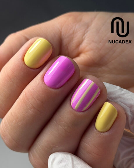 nucadea lakier hybrydowy - kolor 17 masełkowy żółty - widok stylizacji